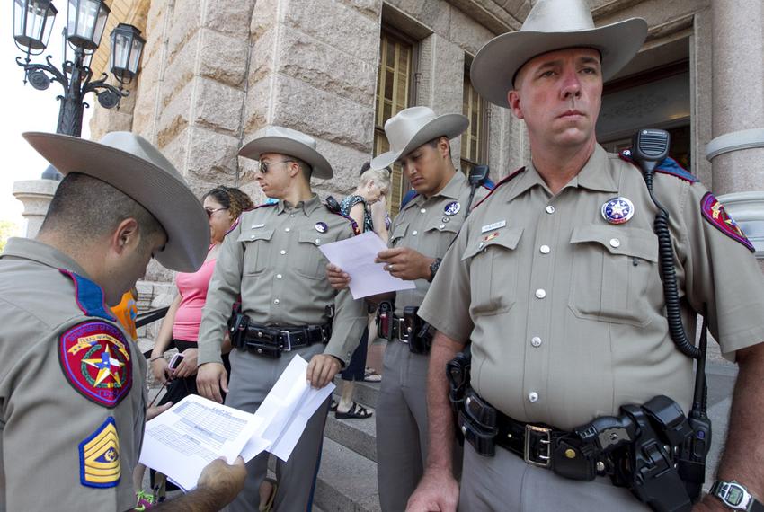 The Evening Brief Texas Headlines for Aug. 26, 2013 The Texas Tribune